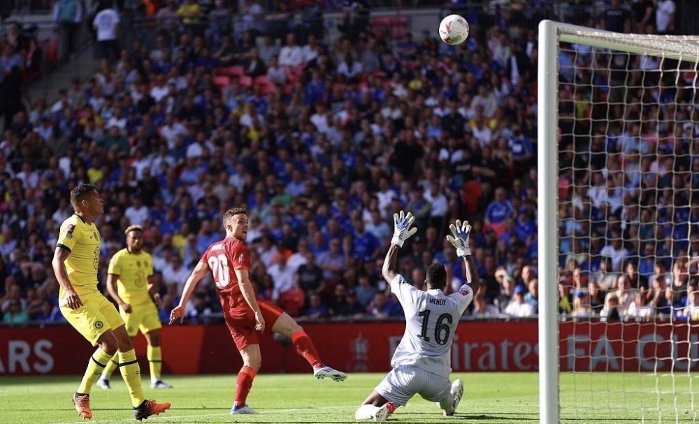 10-11赛季 15分 投篮5／11 对阵黄蜂